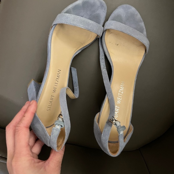 Stuart Weitzman Sandals light blue suede sandals rare color, thick heels 5.5cm - Picture 4 of 4